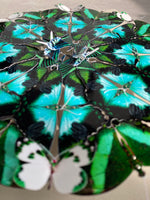 Charger l&#39;image dans la galerie, Mandala de papillons - Emeraude - Petit modèle
