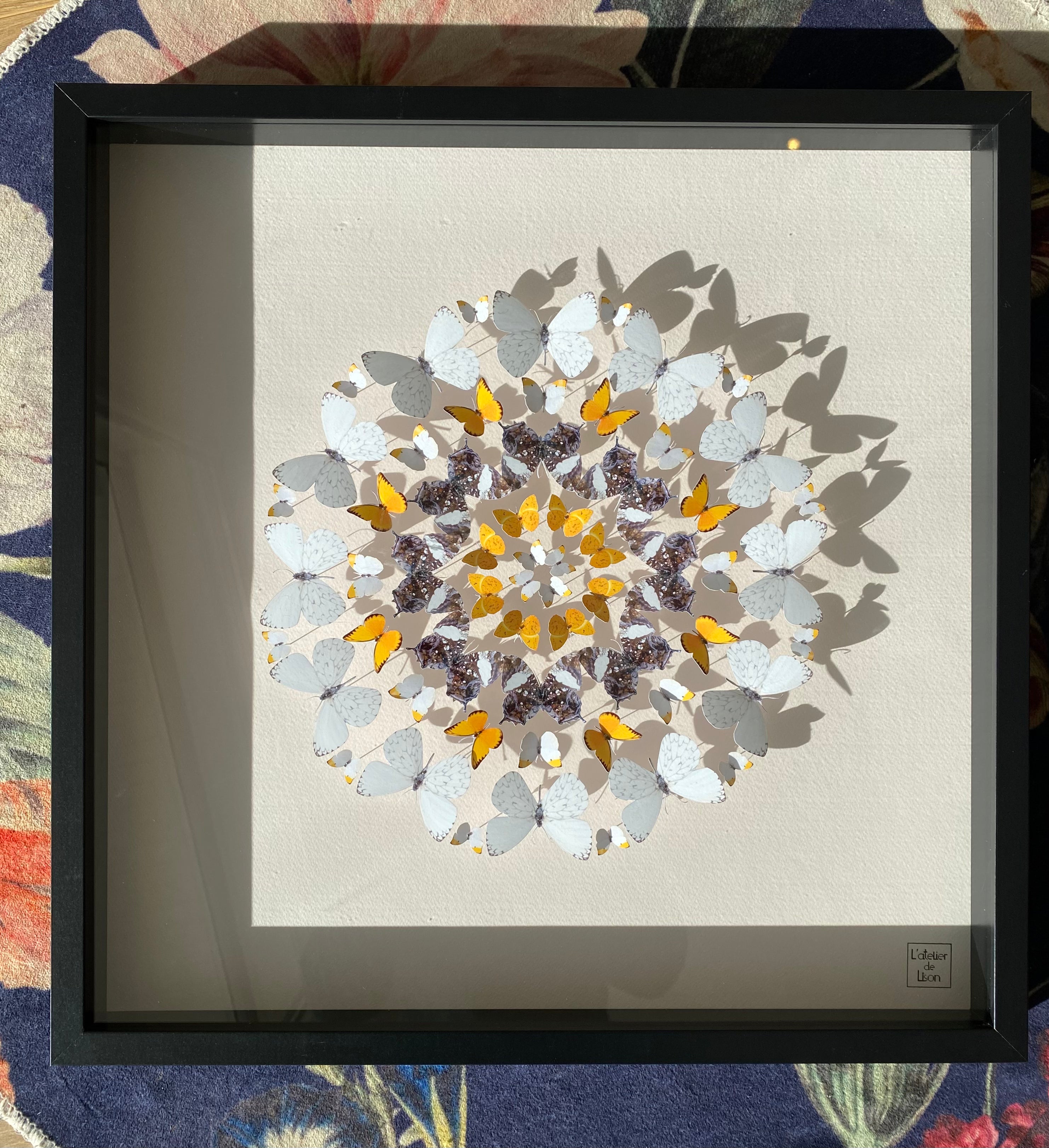 Mandala de papillons - Envolée - Corbeille d'Argent